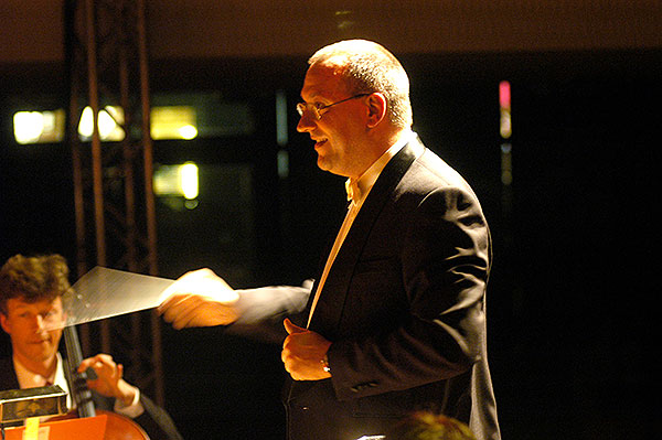 Dirigent Dr. Mag. Wolfram Rosenberger